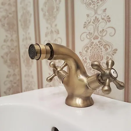 Rendez-vous Alba Iulia * Bucarest